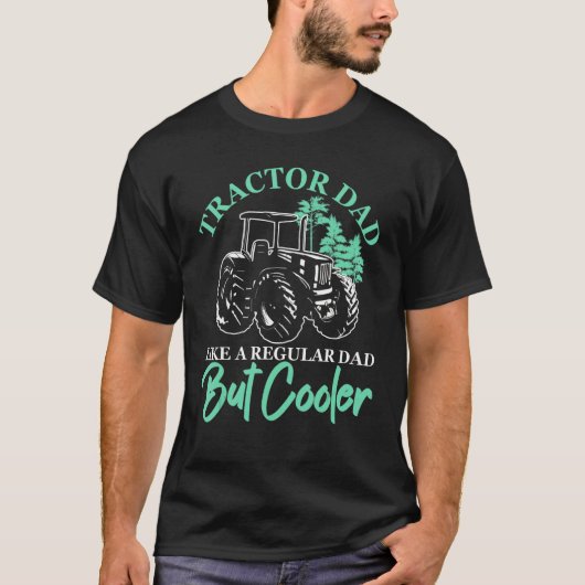 Mannen trekman vader als een gewone vader, maar ko t-shirt (Voorkant)