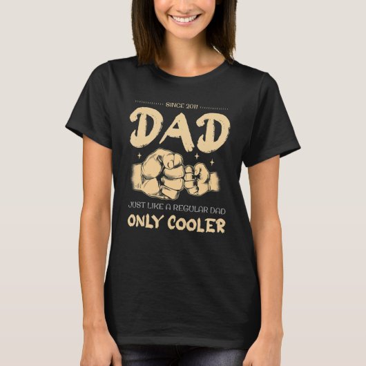 Mannen vader sinds 2011 Net als een gewone vader. T-shirt (Voorkant)