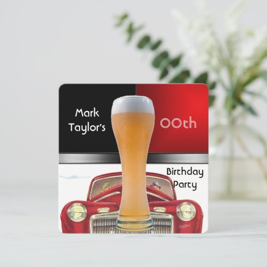 Mannen verjaardagsfeestdag rode bier oude auto toe kaart (Staand voorkant)