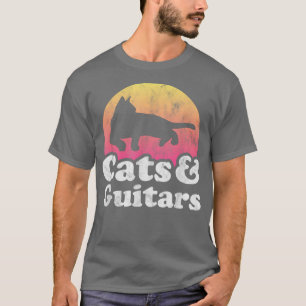 Mannen voor katten en gitaren, voor dames bestemd  t-shirt