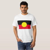 mannen wit Aboriginal vlag shirt (Voorkant volledig)