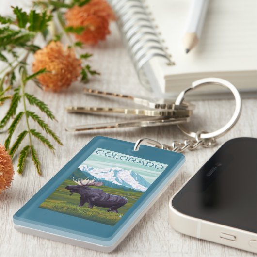 Mans met MountainColorado Sleutelhanger (Voorkant Rechts)