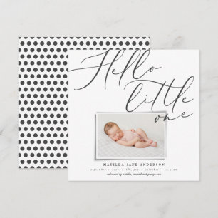 Manuscript hallo kleine één moderne 1 fototypograf aankondiging