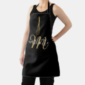 Manuscript Monogram Black en Gold Whisk Schort (Insitu)