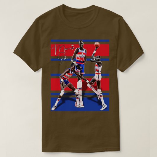 Manute Bol Bullets Tribute T-shirt (Design voorkant)