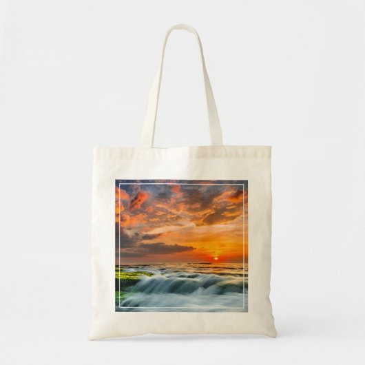 Manyar Beach op zonsopgang Tote Bag (Voorkant)