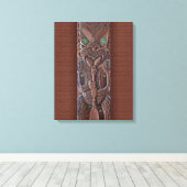 Maori Kahungunu Carving Canvas Afdruk (Insitu (Houten vloer))