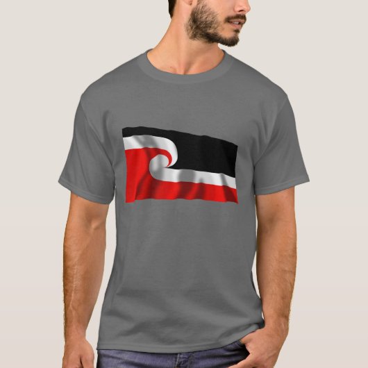 Maori Waving Flag T-shirt (Voorkant)