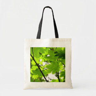 Mapelbladeren met regendruppels tote bag