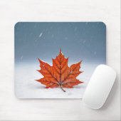 Maple Leaf On Fresh Snow Muismat (Met muis)
