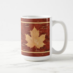 Maple Leaf on Inner Birch Bark Koffiemok