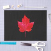 Maple Leaf Red Black Autumn Land Tissuepapier (Craft)