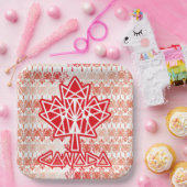 MAPLE MADE WITH TRIANGLES CANADA FLAG BY MASANSER PAPIEREN BORDJE (Feest)