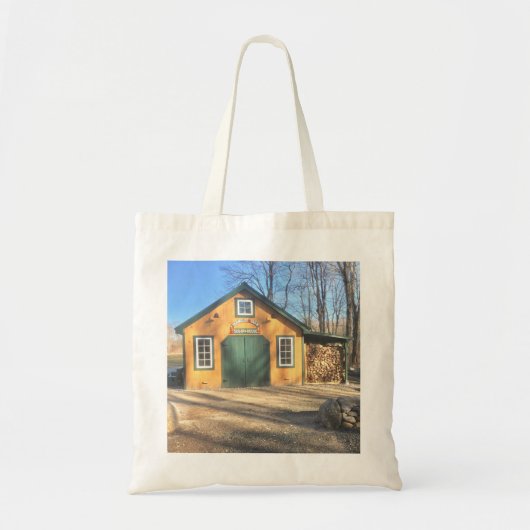 Maple Sugar House in Parmelee Boerderij Tote Bag (Voorkant)