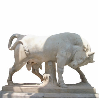Marble Bull op een hoge voetgangersschaal Staand Fotobeeldje