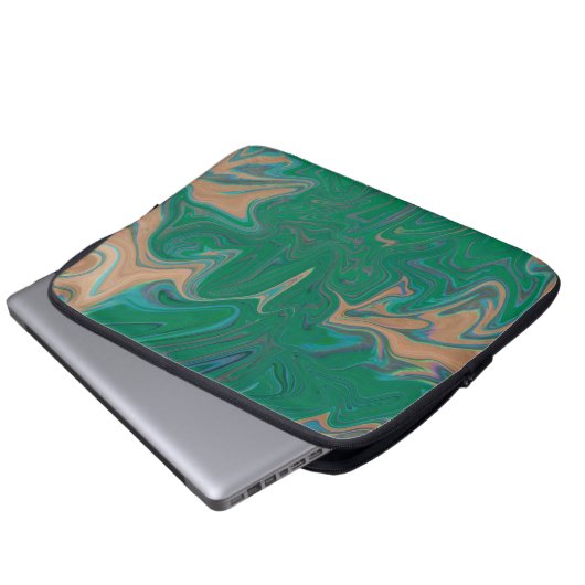 Marble Forms – Green & Gold Natural Flow Laptop Sleeve (Voorkant onderkant)