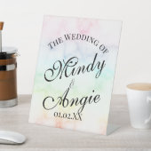 Marble Rainbow Gay Script Wedding Reclamebord Met Voetstuk (Insitu)