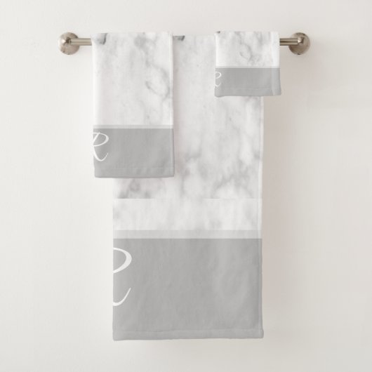 Marble Style Grijs Wit Monogram Initiaal Badkamer Bad Handdoek (Insitu)