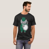 Marching Band Drummer Cat Animal Green White T-shirt (Voorkant volledig)