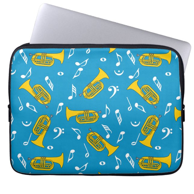 Marching Baritone Muzieknoten Bass Clefs Laptop Sleeve (Voorkant)