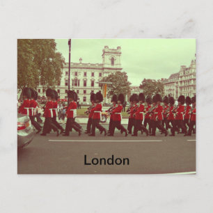 Marchingbewakers in buckingham palace briefkaart
