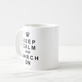 Marchingstok kalm houden en maart aan koffiemok (Voorkant links)