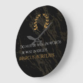 Marcus Aurelius' wijsheid: daden spreken luid Grote Klok (Hoek)