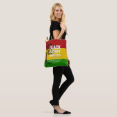 MARCUS GARVEY Zwarte Geschiedenis Tote Bag (Op model)