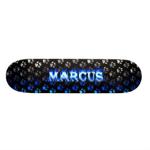 Marcus skateboard blauw vuur en vlammenontwerp