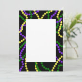 Mardi Gras Beads Border Uitnodiging (Staand voorkant)