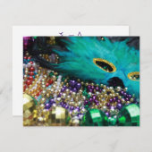 Mardi Gras Beads & Green Feather Mask Invitation Kaart (Voorkant / Achterkant)