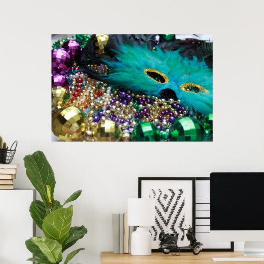 Mardi Gras Beads & Green Mask Poster Art Print (Thuiskantoor)