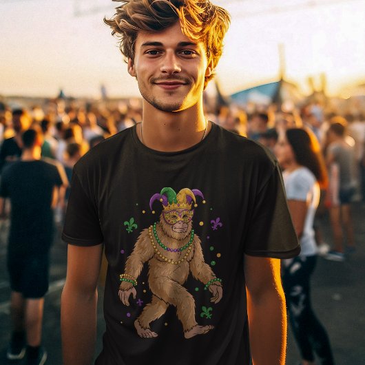 "Mardi Gras Bigfoot – Festive Sasquatch  T-shirt