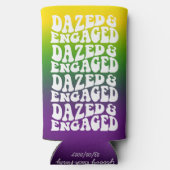 Mardi Gras Dazed Engaged Typografie Ontwerp Seltzer Blikjeskoeler (Achterkant)