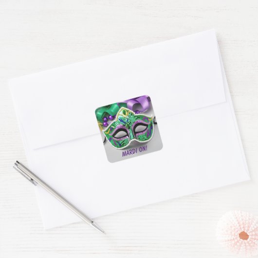 Mardi Gras Feestmasker en kralen Vierkante Sticker (Envelop)