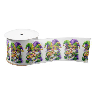 Mardi Gras-kabouter die King Cake eet Satijnen Lint