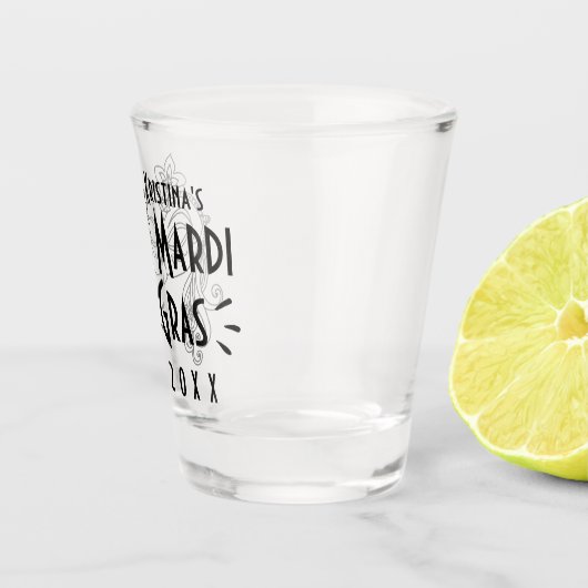 Mardi Gras Masquerade Maskerade Monogram Naam Jaar Shot Glas (Rechts)