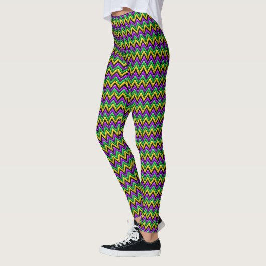 Mardi Gras Paarse Green Gold ZigZag Stripes Leggings (Links)