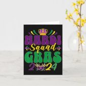 Mardi Gras Squad 2024 Groepswedstrijden Kaart (Gele Bloem)