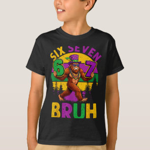 Mardi Gras Zes Zeven 6 7 Bruh Meme Bigfoot Sasquat T-shirt