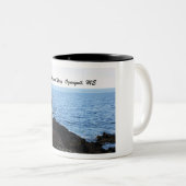 Marginal Way, Ogunquit, Maine Tweekleurige Koffiemok (Voorkant rechts)