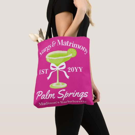 Margs en Huwelijk Margaritas Bachelorette Party Tote Bag (Dichtbij)