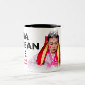 Maria de Mok van de Koreaanse Bride (Center)