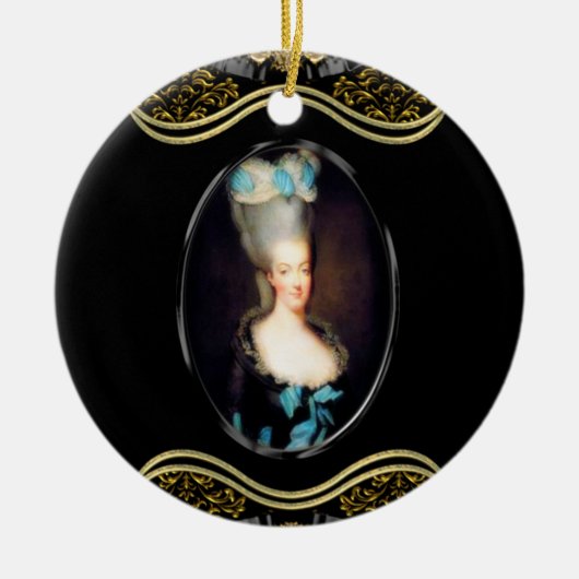 Marie Fairdaye Baroque Keramisch Ornament (Voorkant)