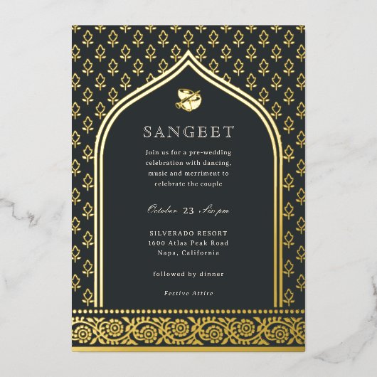 Marigold Bloem Indische Bloem Sangeet Goud Folie Uitnodiging (Voorkant)