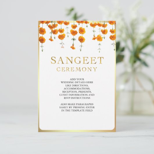 Marigold Floral Zuid-Indische bruiloft Sangeet Informatiekaartje (Staand voorkant)