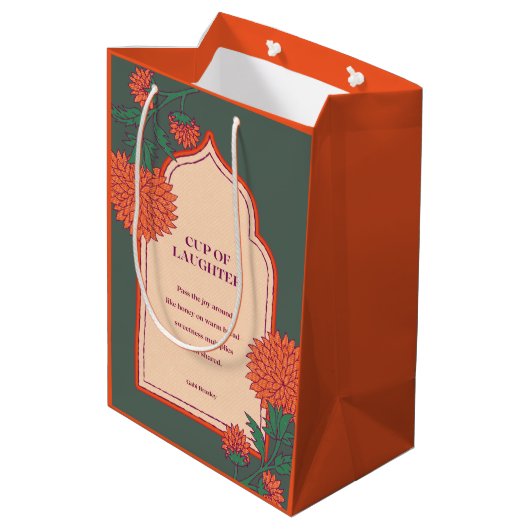 Marigold on Green (Cup of Laughter) Medium Cadeauzakje (Achterkant Gekanteld)