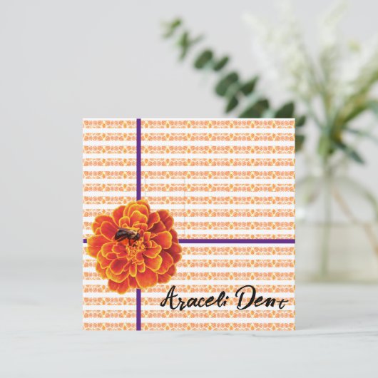 Marigolds en Bee Wenskaart Kaart (Staand voorkant)