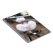 Marilyn Monroe pose in Witte rok door fubby. Notitieboek (Rechterzijde)