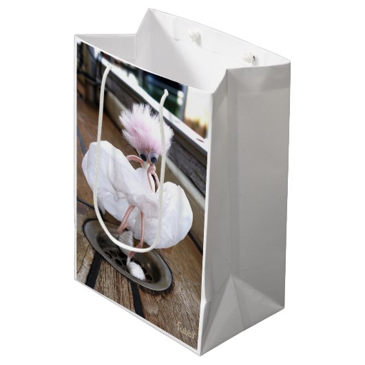 Marilyn Monroe pose in Witte rok Medium Cadeauzakje (Voorkant Gekanteld)